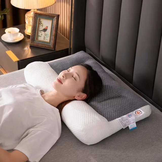 DreamAlign Pillow